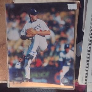 MLB Baseball Player Autographed Photo8x10